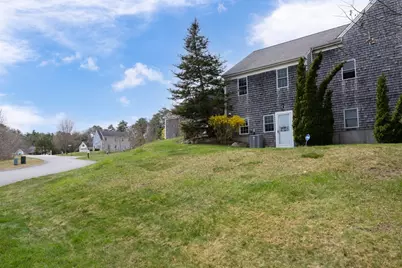 7 Schooner Ln #B, Mashpee, MA 02649 - Photo 5