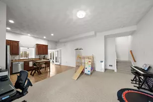6 Fairlawn, Burlington, MA 01803 - Photo 9