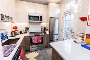 209 W Newton, Boston, MA 02116 - Photo 3