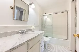 41 Carlton St, Brookline, MA 02446 - Photo 13