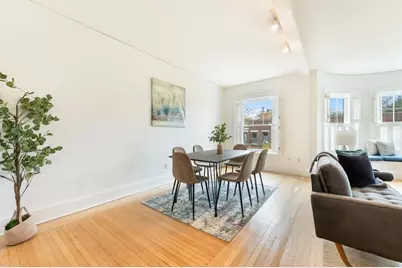 41 Carlton St #3, Brookline, MA 02446 - Photo 5