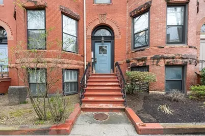 41 Carlton St #3, Brookline, MA 02446 - Photo 17