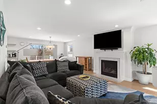 13 Woodlands Rd, Salem, MA 01970 - Photo 3