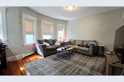 60 Bristol Rd #1, Medford, MA 02155 - Photo 5