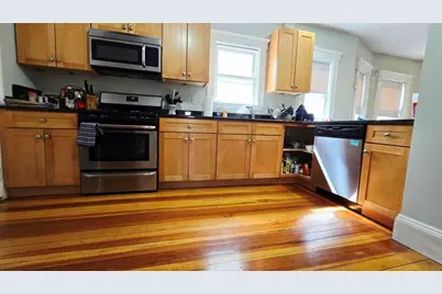 60 Bristol Rd #1, Medford, MA 02155 - Photo 1