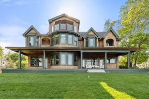 62 Bay St, Quincy, MA 02171 - Photo 3