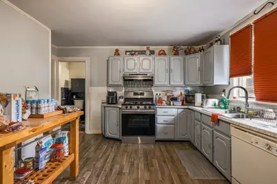 951 Canterbury St, Boston, MA 02131 - Photo 5