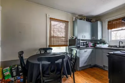 951 Canterbury St, Boston, MA 02131 - Photo 17