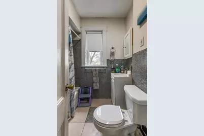 951 Canterbury St, Boston, MA 02131 - Photo 21