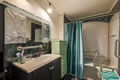 951 Canterbury St, Boston, MA 02131 - Photo 11