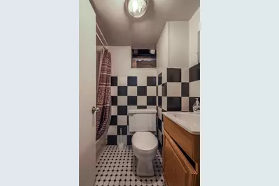 951 Canterbury St, Boston, MA 02131 - Photo 31