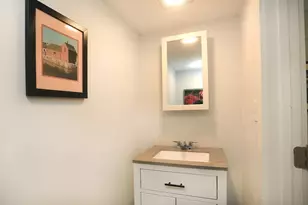 48 School St, Groveland, MA 01834 - Photo 13