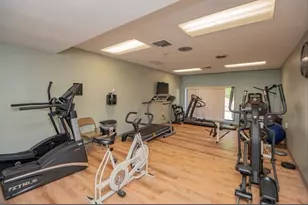 1002 Paradise Rd, Swampscott, MA 01907 - Photo 19