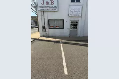 341 Central #1, Saugus, MA 01906 - Photo 1