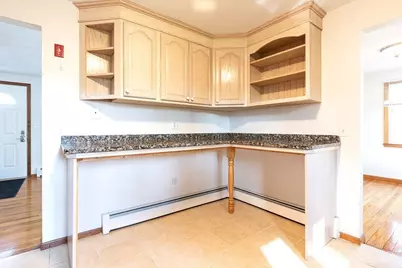 2 Marigold Ave, Wellesley, MA 02482 - Photo 11
