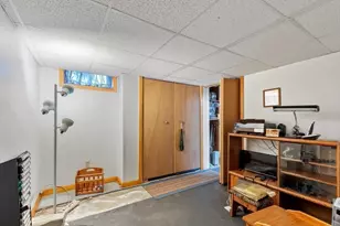 74 Harlem St, Lowell, MA 01854 - Photo 15