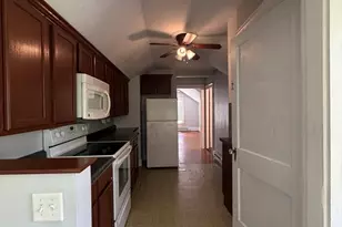 139 Randall, Worcester, MA 01606 - Photo 7