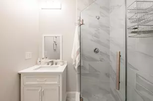 104 Thorndike St, Cambridge, MA 02141 - Photo 19