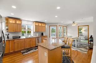 61 American Legion Hwy, Westport, MA 02790 - Photo 7