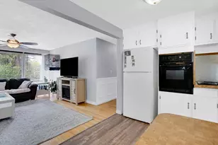94 Cora Ave, Chicopee, MA 01013 - Photo 19