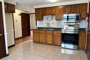 77 Star St, Pawtucket, RI 02860 - Photo 11