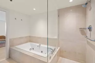 75-83 Cambridge Pkwy, Cambridge, MA 02142 - Photo 15