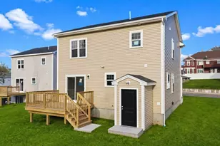 989 Bay St, Fall River, MA 02724 - Photo 3