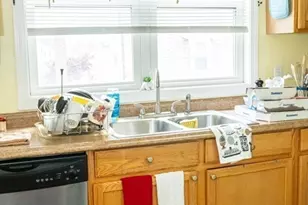 15 Oliver St, Fall River, MA 02724 - Photo 13