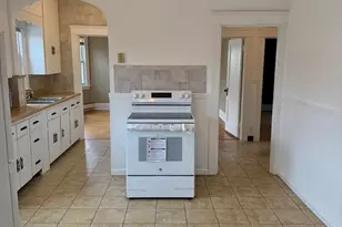 119 Airlie St, Worcester, MA 01606 - Photo 9