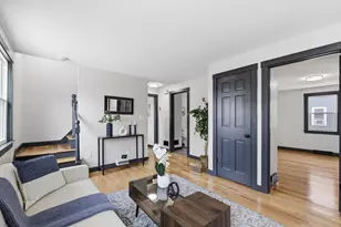 44 Frontenac St, Springfield, MA 01151 - Photo 7