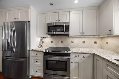 381 Great Oak Rd #9, Mashpee, MA 02649 - Photo 5