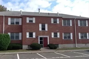 162 Lake Shore Rd, Boston, MA 02135 - Photo 9