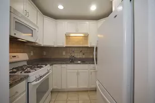 57 Broadlawn Park, Newton, MA 02467 - Photo 5