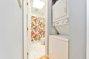 470 E 3rd St, Boston, MA 02127 - Photo 9