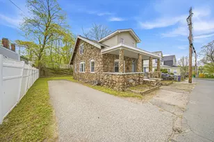 12 Marietta Ave, Braintree, MA 02184 - Photo 3