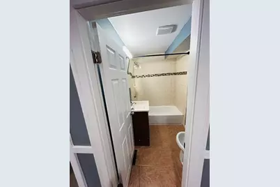 733 Pleasant St #1, Leicester, MA 01542 - Photo 11