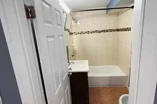 733 Pleasant St, Leicester, MA 01542 - Photo 11