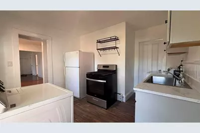 93 Peirce St #2, Middleborough, MA 02346 - Photo 3