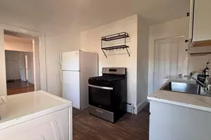 93 Peirce St, Middleborough, MA 02346 - Photo 3