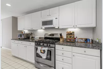 22 Woodland Park Dr #22, Haverhill, MA 01830 - Photo 13