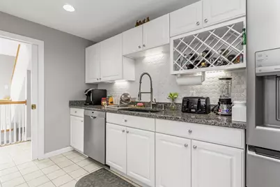 22 Woodland Park Dr #22, Haverhill, MA 01830 - Photo 11