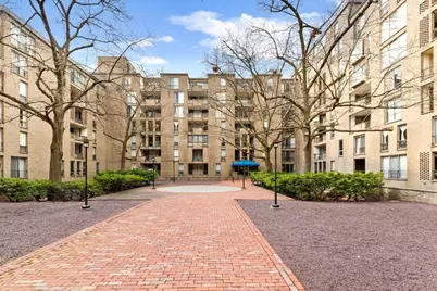 33 Pond Ave #612, Brookline, MA 02445 - Photo 11