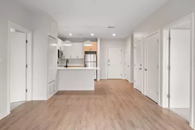 289 Walk Hill St. #327, Boston, MA 02131 - Photo 5