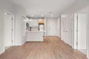 289 Walk Hill St, Boston, MA 02131 - Photo 5