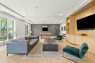 289 Walk Hill St, Boston, MA 02131 - Photo 17