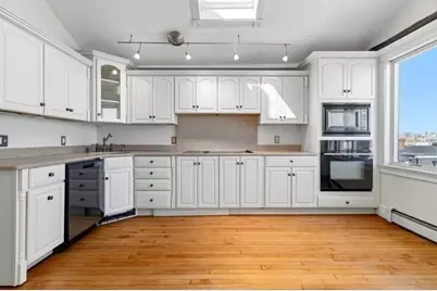 512 East Broadway, Boston, MA 02127 - Photo 17