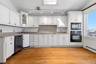 512 E Broadway, Boston, MA 02127 - Photo 17