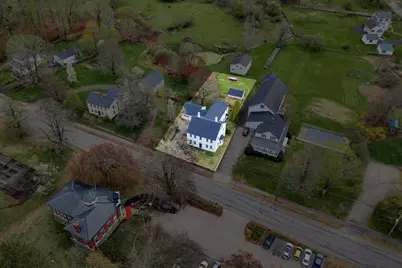 82 Petersham Rd, Hardwick, MA 01037 - Photo 9