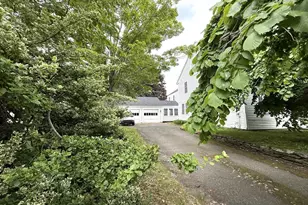 82 Petersham Rd, Hardwick, MA 01037 - Photo 5