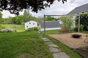 82 Petersham Rd, Hardwick, MA 01037 - Photo 9